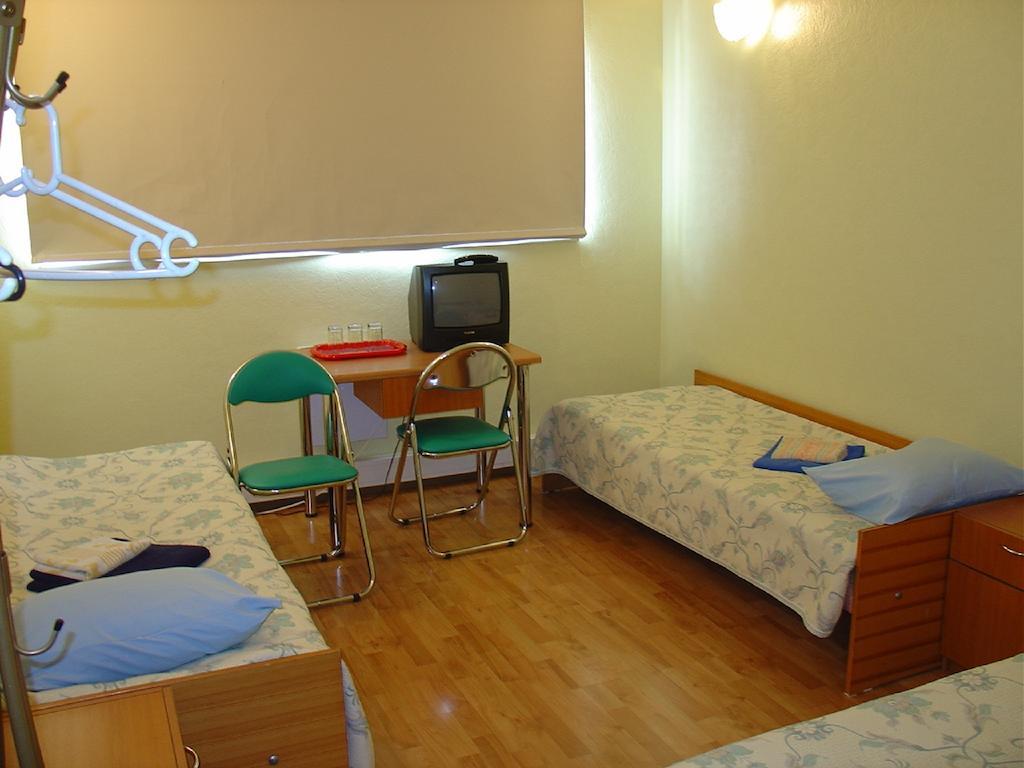 Kuressaare Airport Guest House Δωμάτιο φωτογραφία